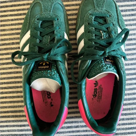 Adidas Gazelle Collegiate Green and Pink - Picture 6 of 9